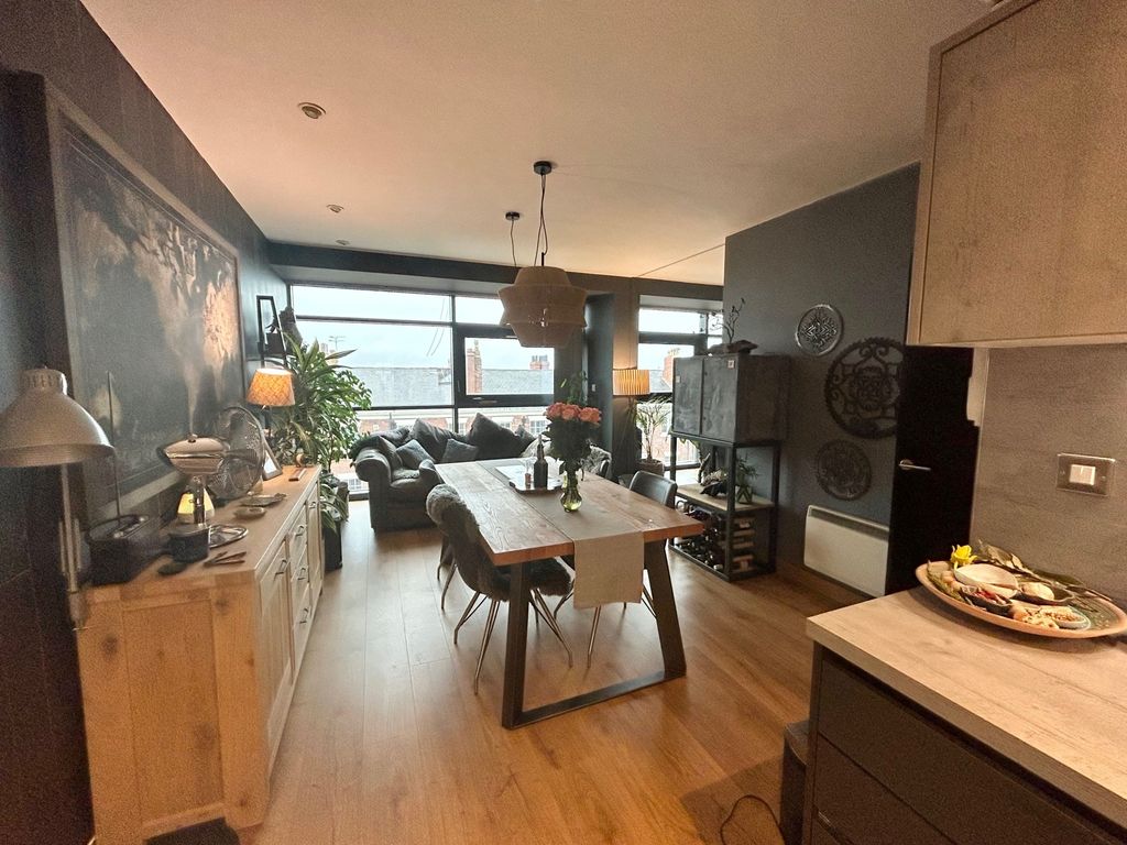Additional image 5 of 2 bed flat to rentWeaver Street, Chester CH1