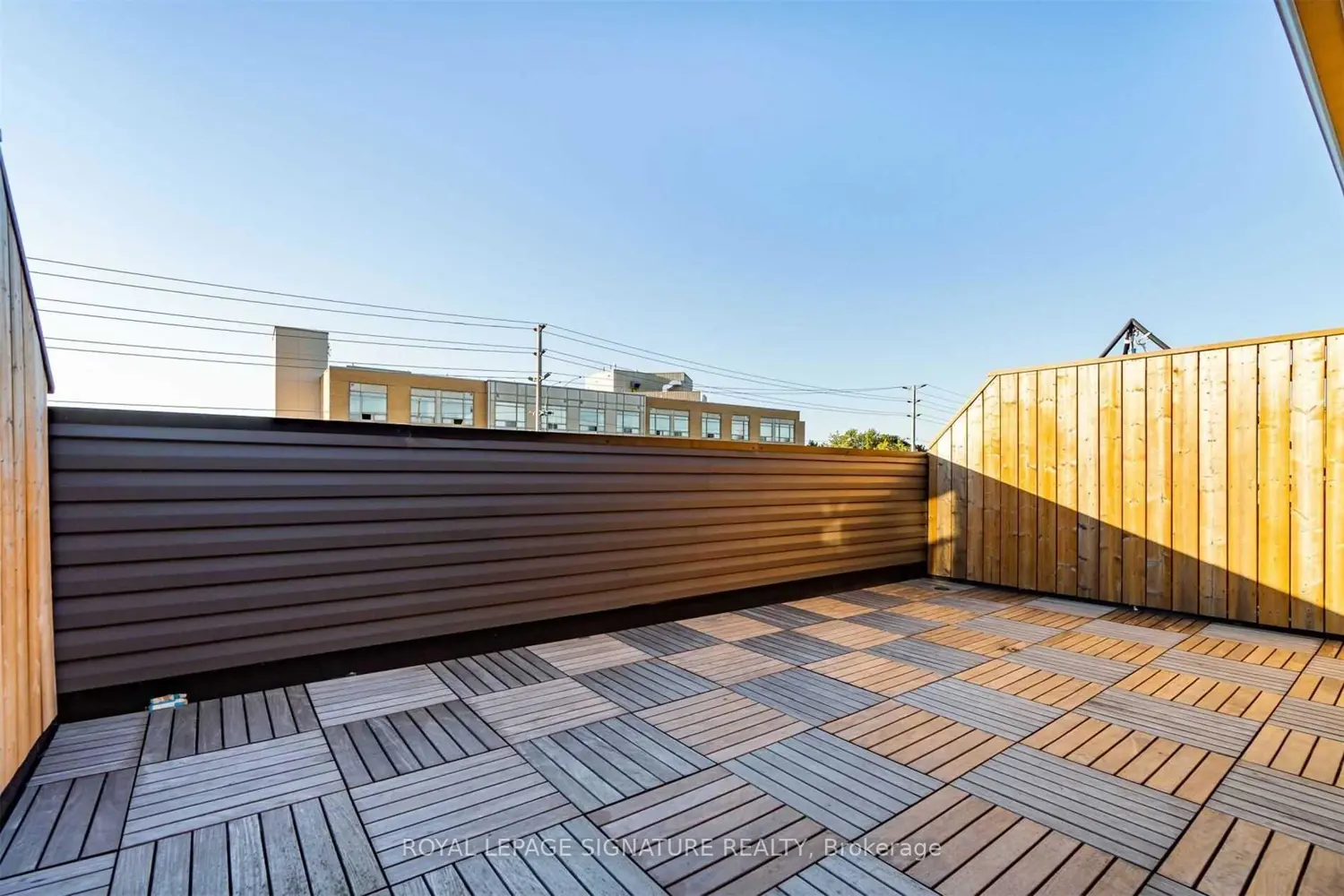 Additional image 17 of 760 Lakeshore Road 202