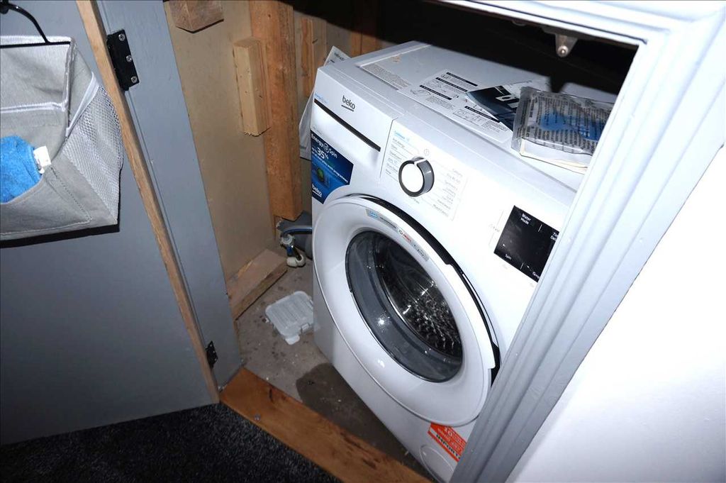 Additional image 9 of 1 bed flat to rentHeol Capel Ifan, Pontyberem, Llanelli SA15