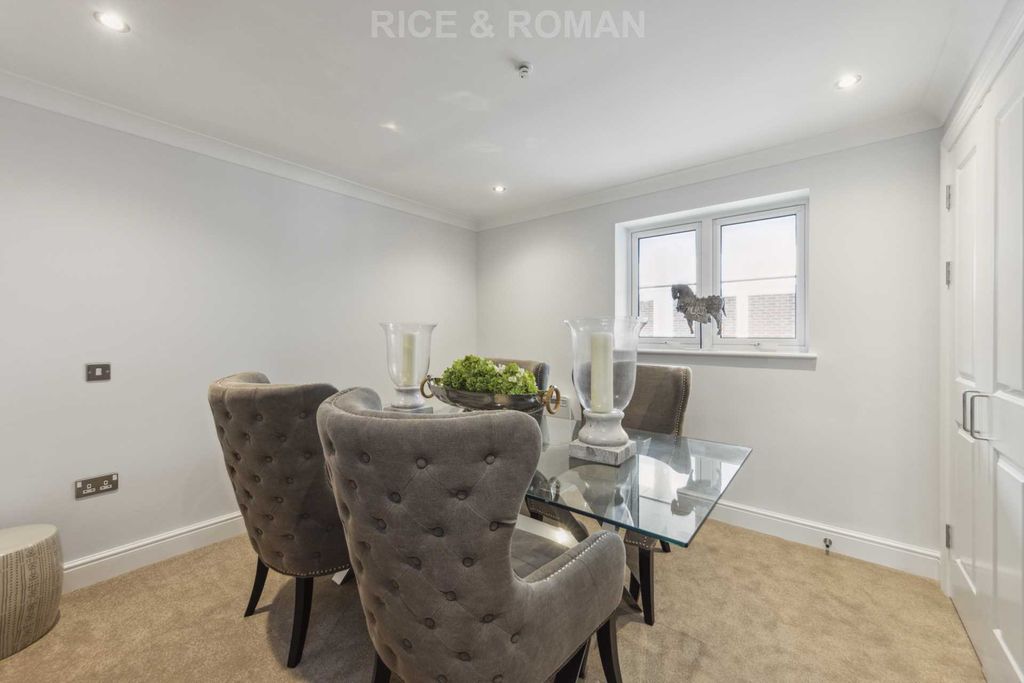 Additional image 9 of 2 bed flat to rentLynwood Village, Ascot SL5