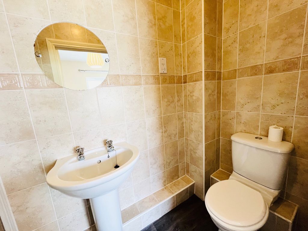 Additional image 11 of 2 bed flat to rentHorner Avenue, Lichfield WS13