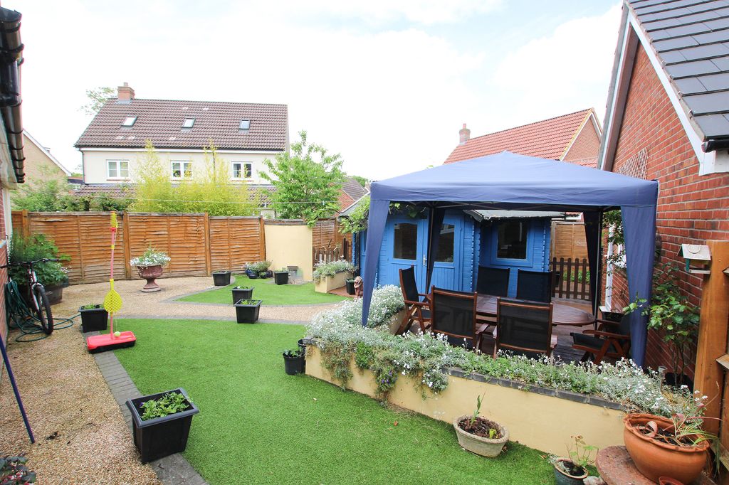 Additional image 10 of 4 bed detached house to rentAnvil Way, Kennett CB8