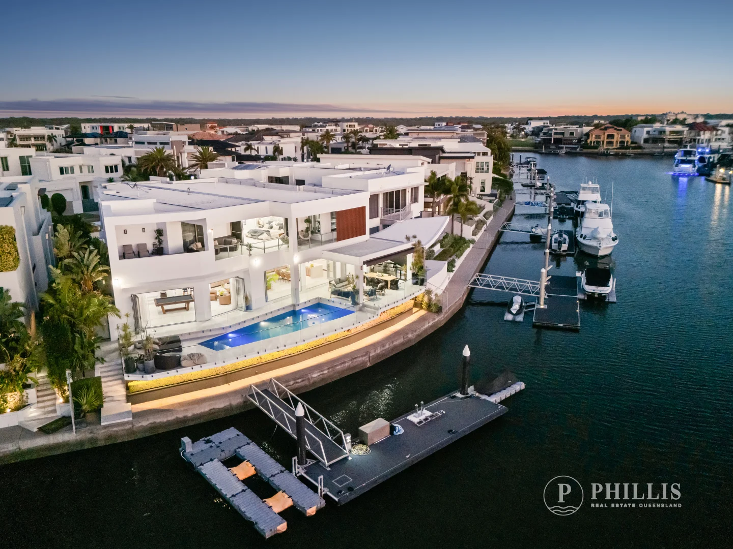 Additional image 26 of 86 Royal Albert Crescent, Sovereign Islands QLD 4216