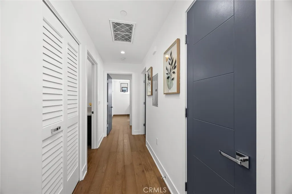 Additional image 11 of 125 Hurlbut St Unit 209, Pasadena, CA 91105