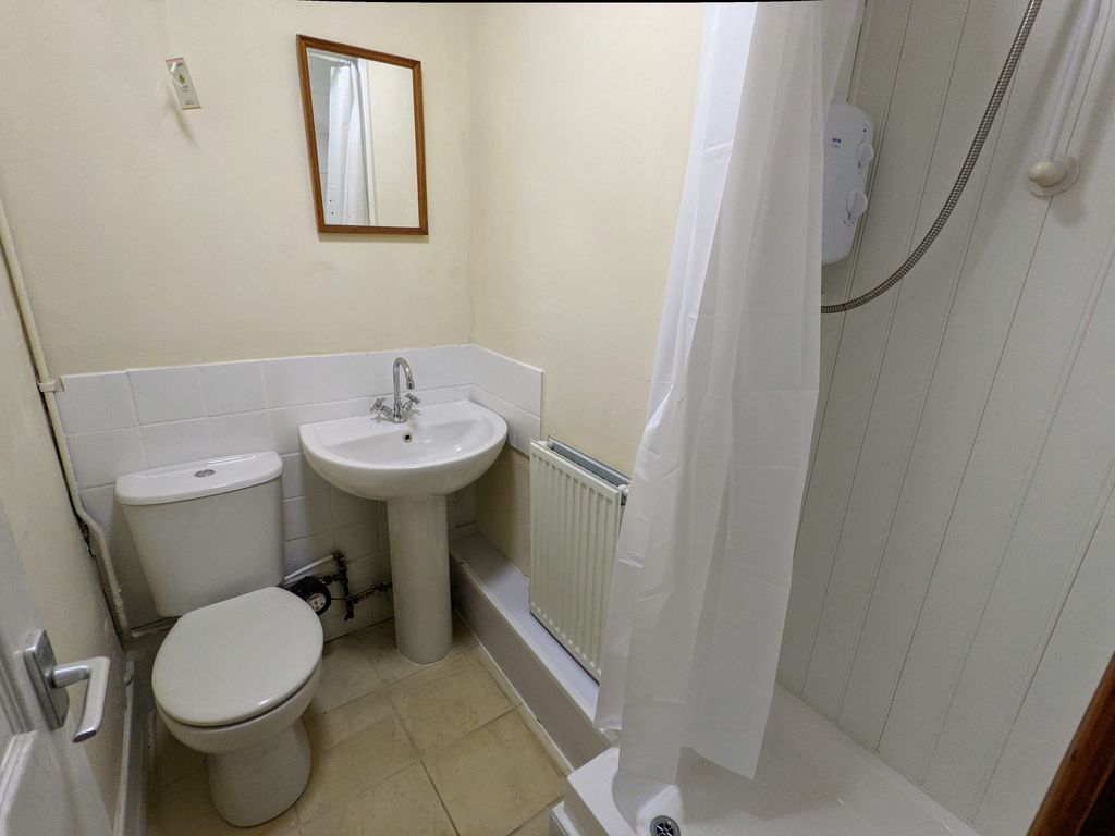 Additional image 5 of 1 bed flat to rentCarmarthen Street, Llandeilo, Carmarthenshire SA19