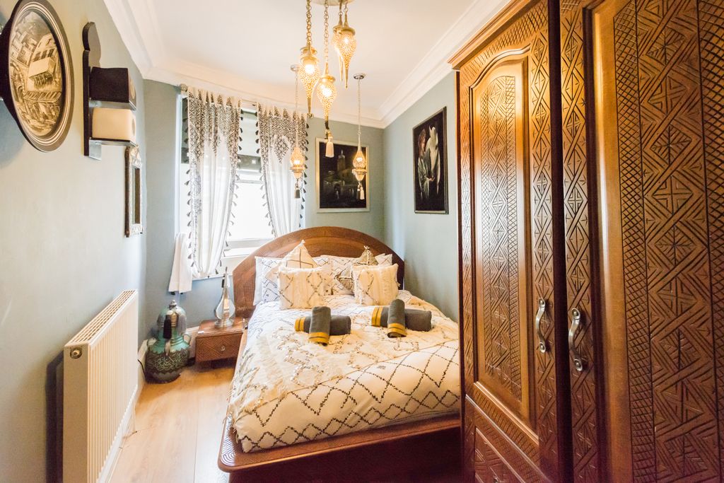 2 bed flat to rentNorth Parade, Bath BA1 photo 4