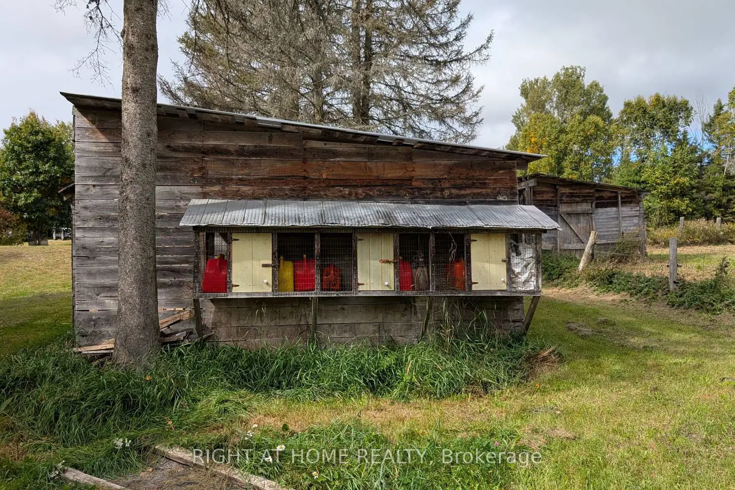 Additional image 4 of 58 Bellefeuille Road