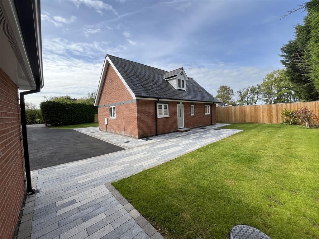 Additional image 28 of 4 bed detached house to rentMoss Lane, Styal, Wilmslow SK9