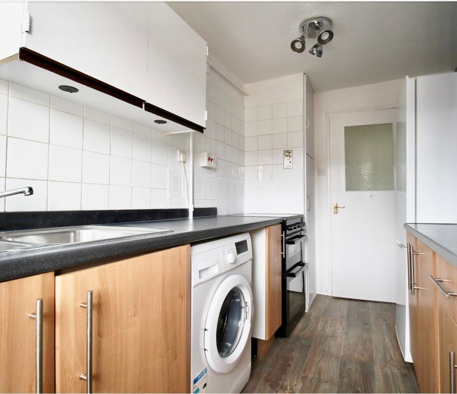 Additional image 12 of 3 bed flat to rentWaulking Mill Road, Clydebank G81