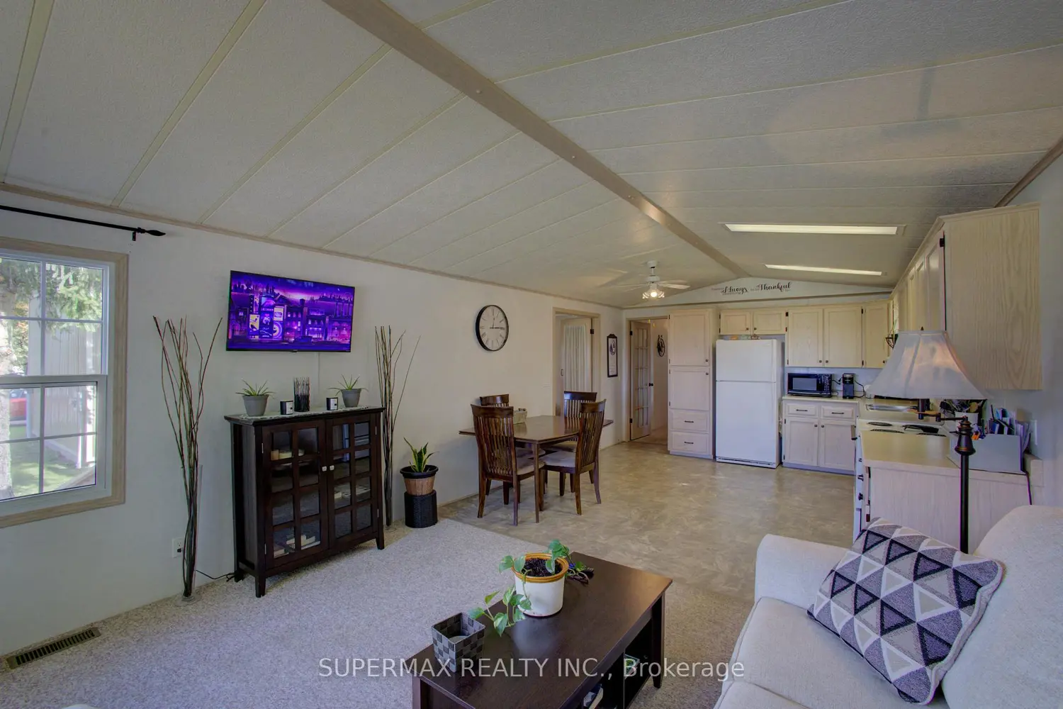 Additional image 8 of 302694 Douglas Street 50