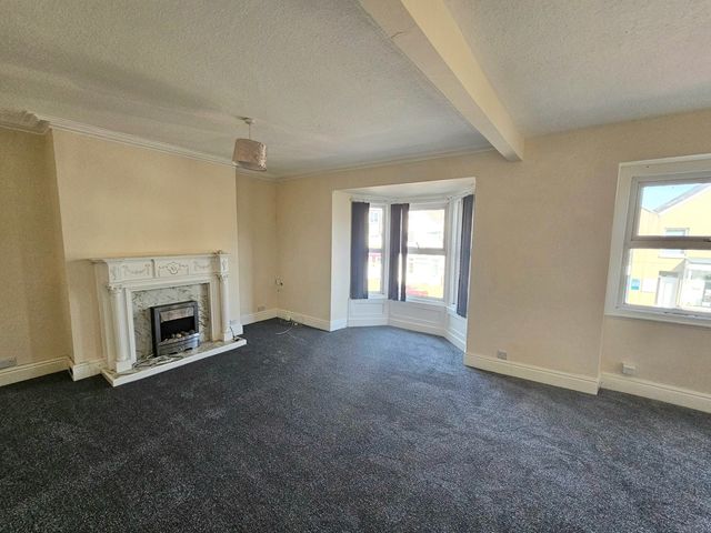 Additional image 3 of 3 bed maisonette to rentMadoc Street, Llandudno LL30