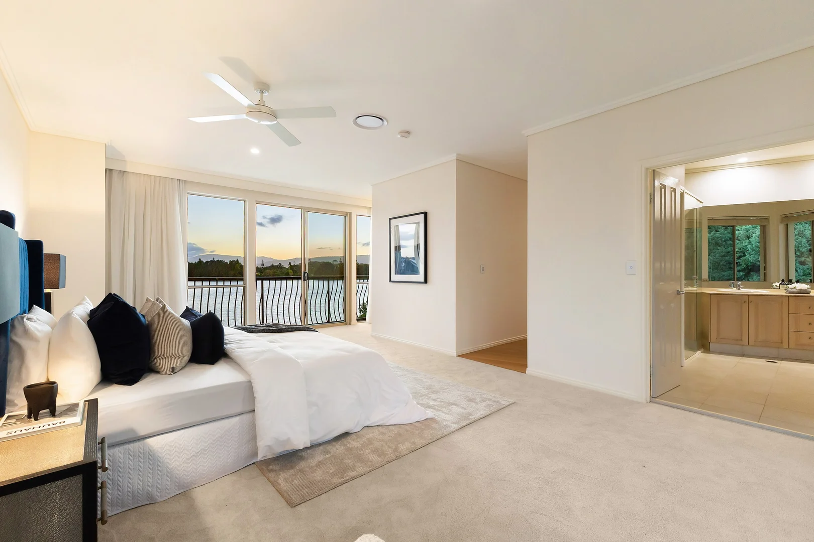 Additional image 14 of 3 Istana View, Clear Island Waters QLD 4226