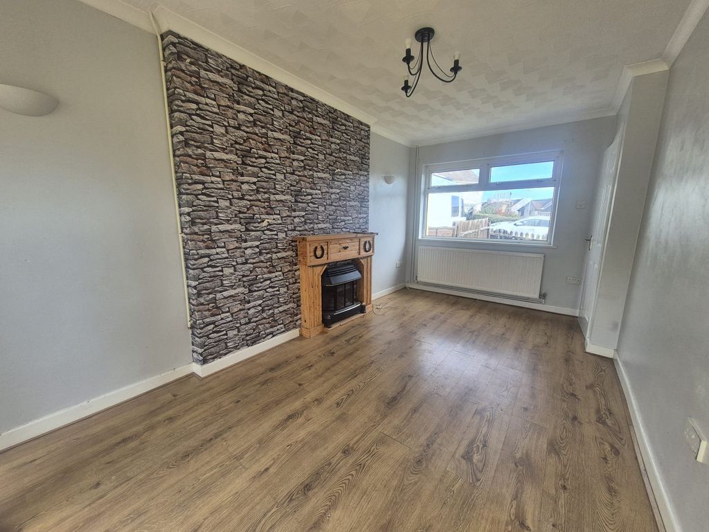 Additional image 3 of 3 bed semi-detached house to rentElidyr Road, Newbridge, Newport NP11
