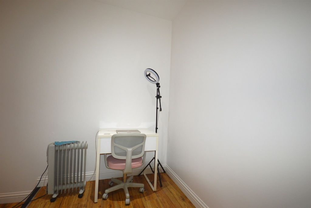 Additional image 6 of Studio to rentFlat 5 Juniper House, 56A New Broadway, Worthing, West Sussex BN11