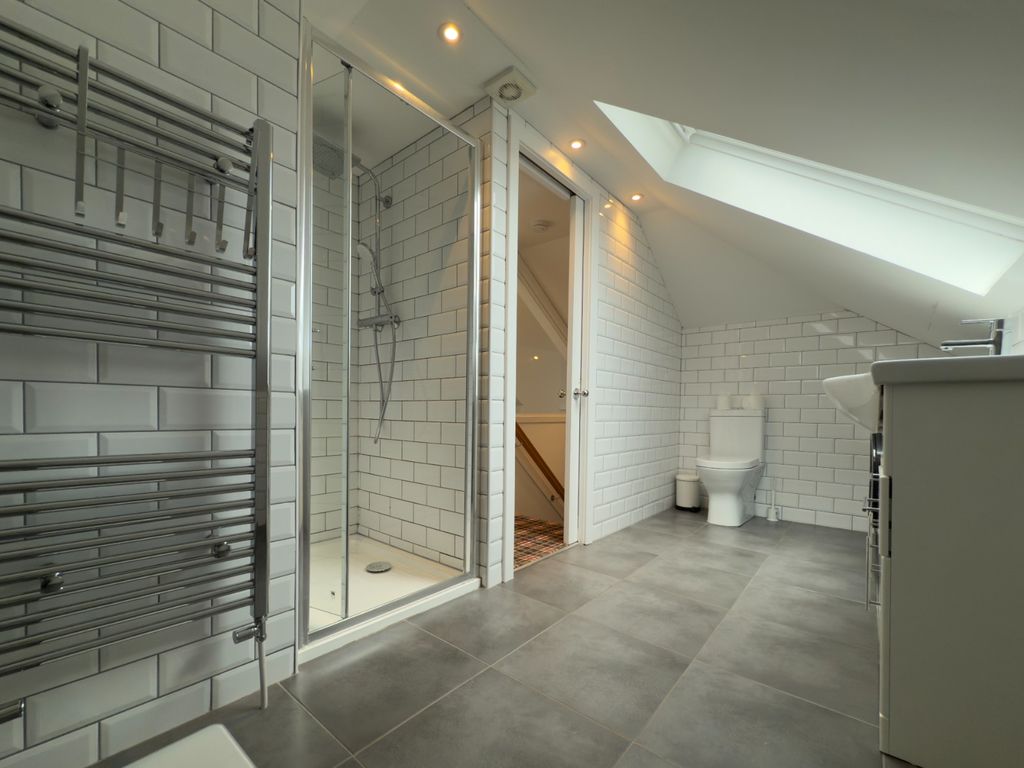 Additional image 23 of 4 bed flat to rentRoyal Crescent, Dunoon, Argyll & Bute PA23
