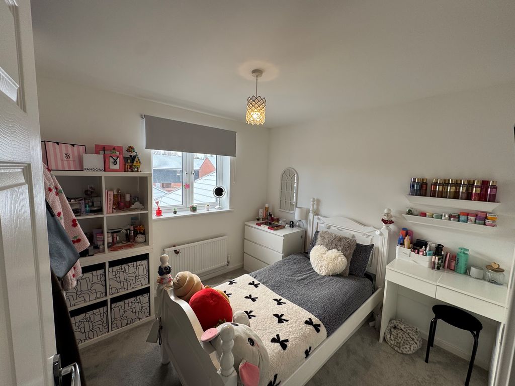 Additional image 13 of 5 bed detached house to rentCowslip Way, Lakenheath IP27