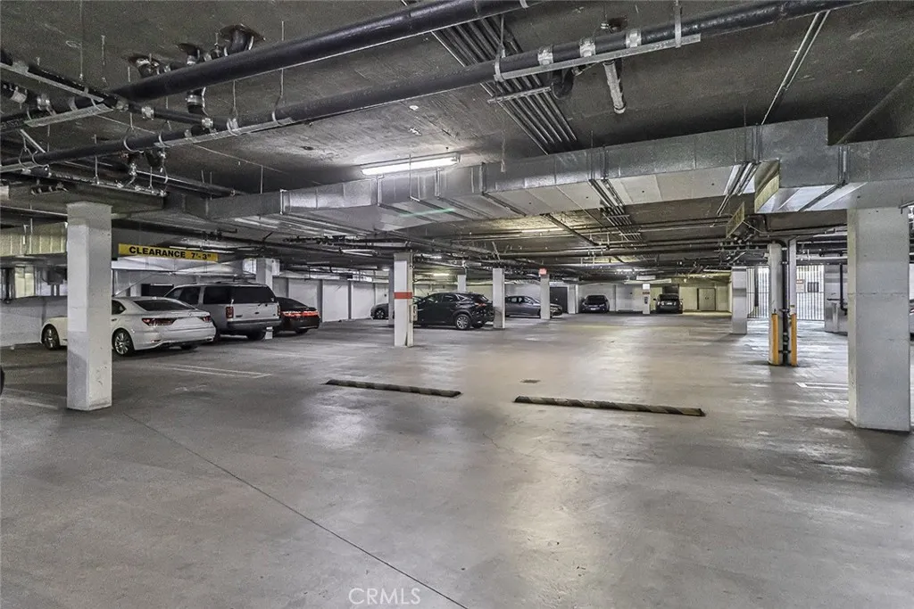 4724 Kester Avenue Unit 404, Sherman Oaks, CA 91403