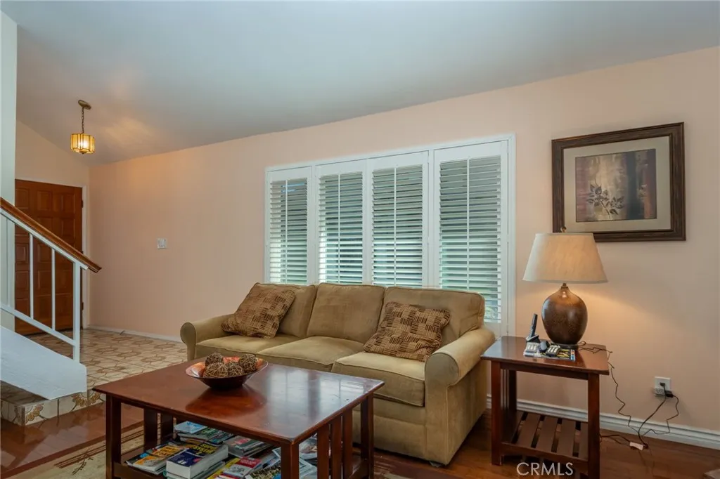 Additional image 7 of 18319 Collins Street Unit 19, Tarzana, CA 91356