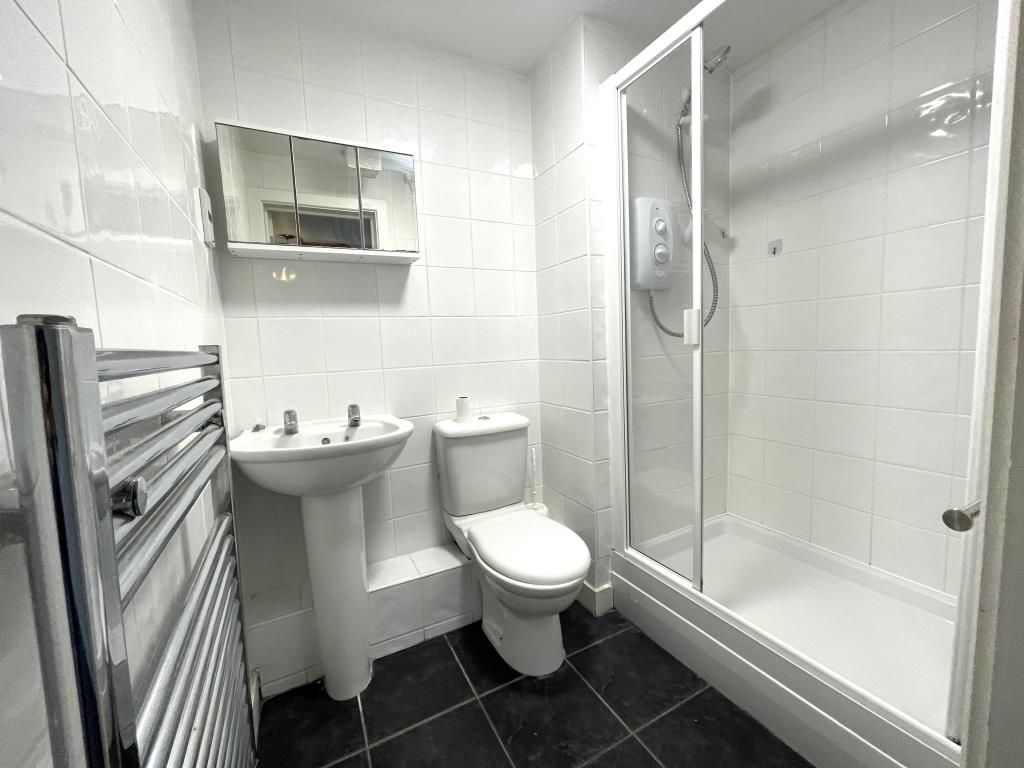 Additional image 7 of 2 bed flat to rentNewbury, Berkshire RG14