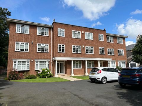 Blundellsands Road West, Blundellsands L23
