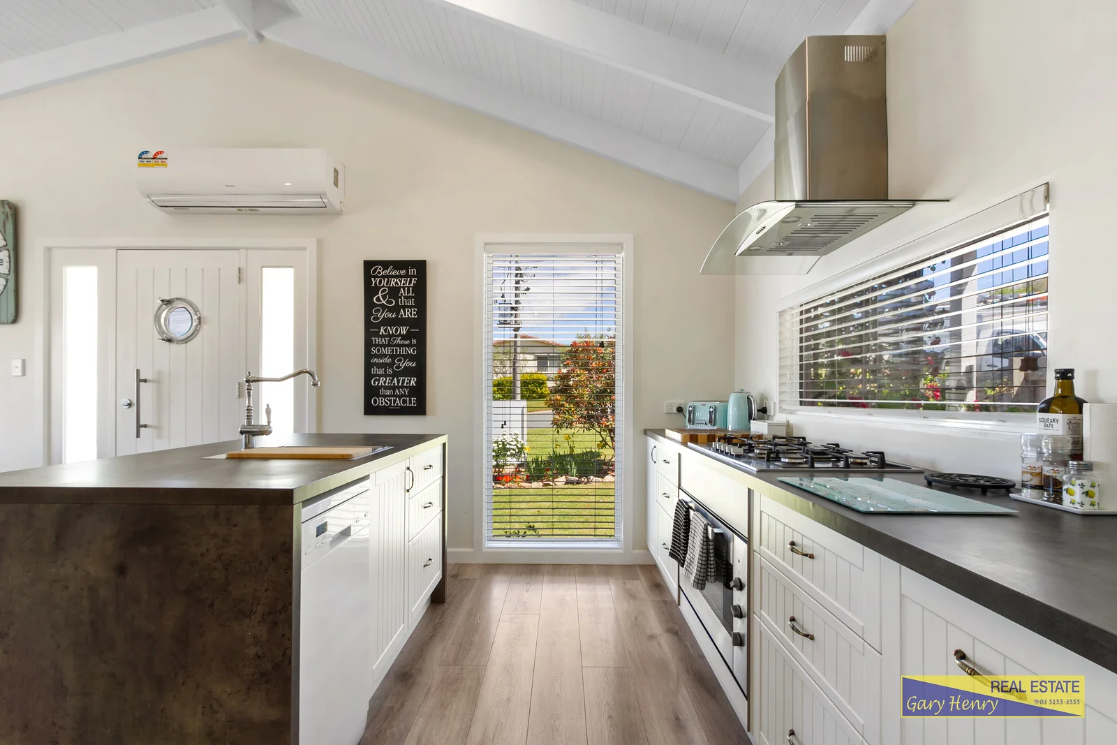 Additional image 11 of 44 McCullough Street, Lakes Entrance VIC 3909