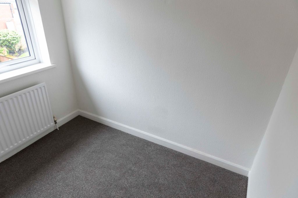 Additional image 20 of 3 bed semi-detached house to rentHarp Lane, Telford TF4