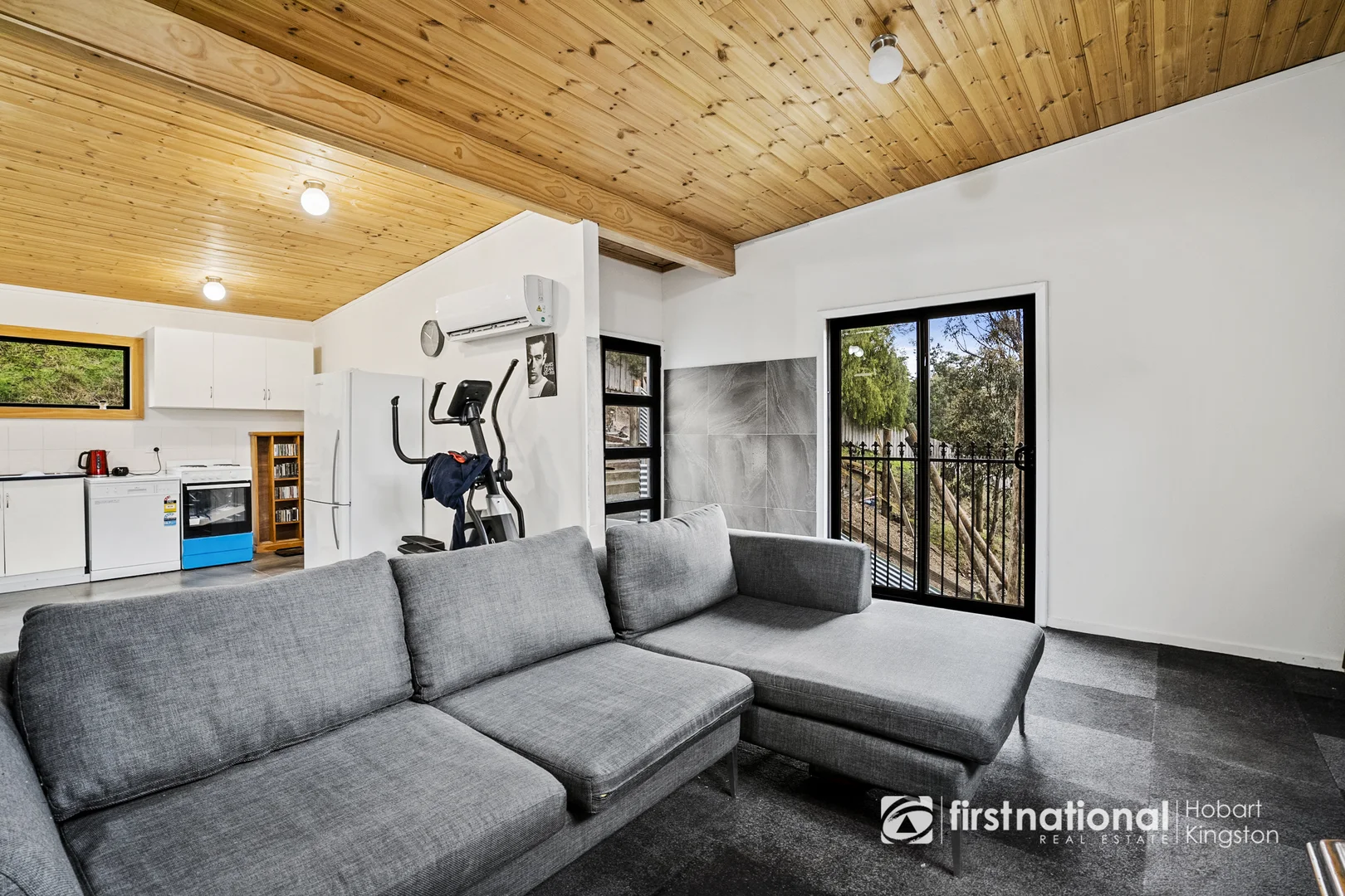 Additional image 5 of 3/11A Daly Road, Lenah Valley TAS 7008