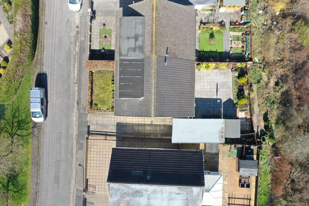 Additional image 6 of 3 bed semi-detached bungalow to rentMaesglas, Tredegar NP22