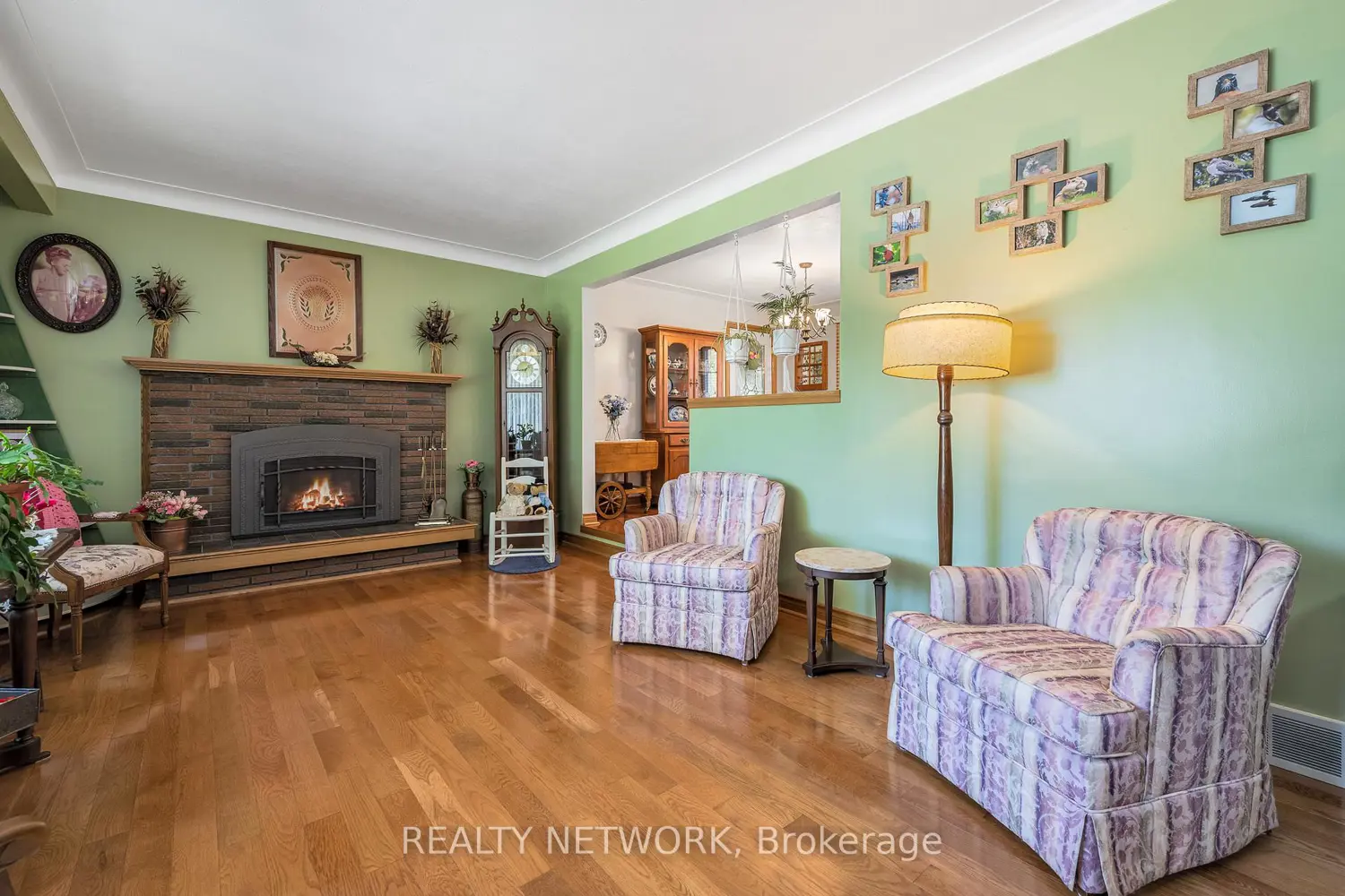 54 Valley Road photo 4