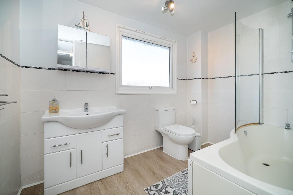 Additional image 12 of Tavistock Close, St. Albans, AL1