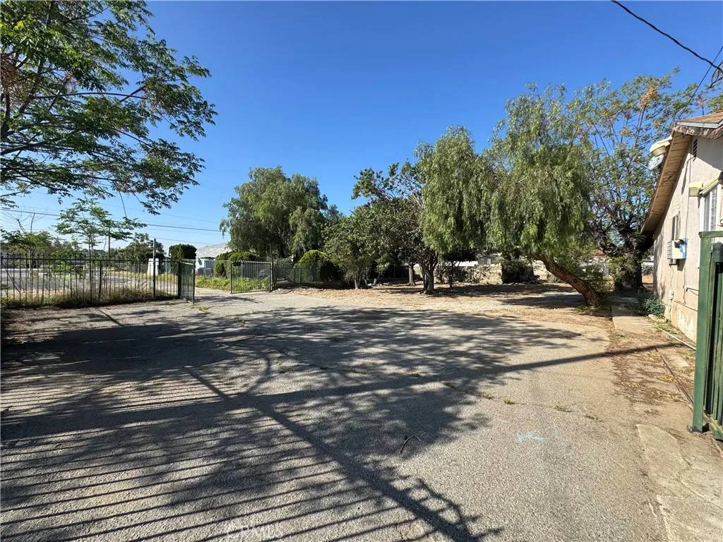 Additional image 7 of 8464 Cypress Avenue, Fontana, CA 92335