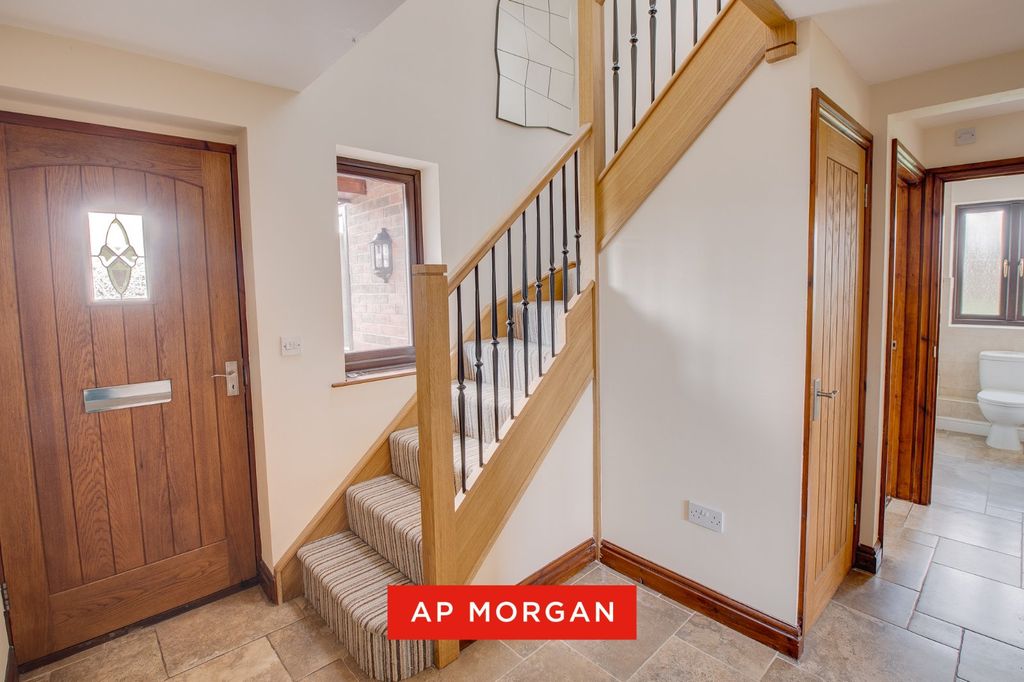Additional image 15 of 3 bed detached house to rentWoodgate Road, Stoke Prior, Bromsgrove, Worcestershire B60