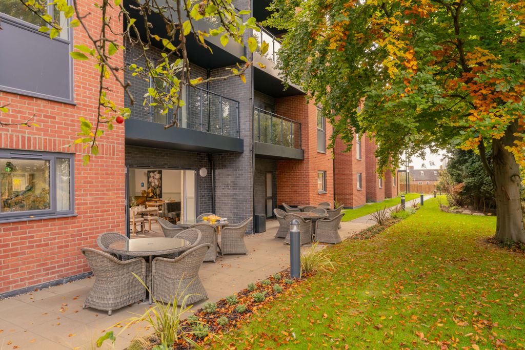 Additional image 2 of 1 bed flat to rentRotten Row, Lichfield WS13