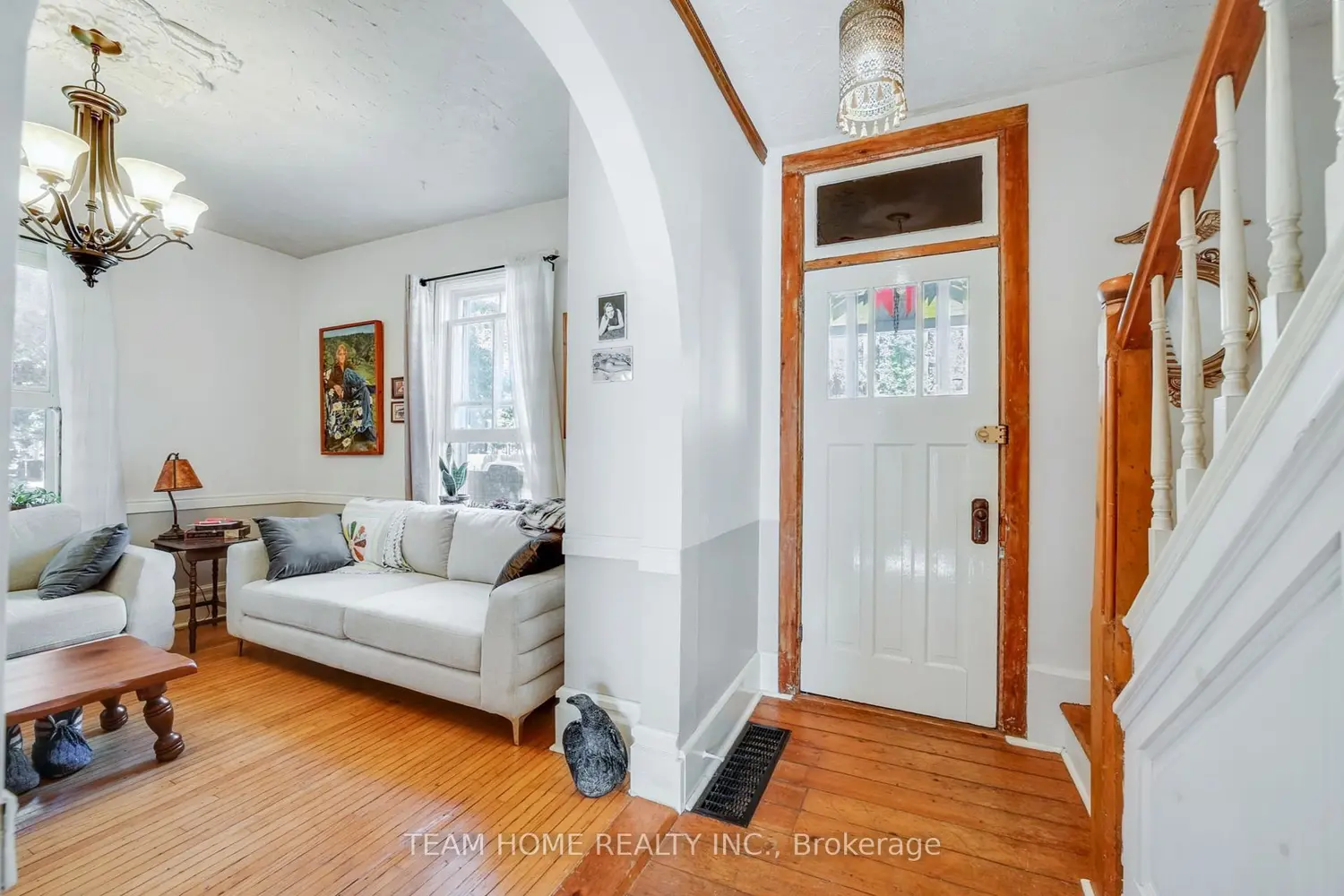 Additional image 2 of 3 Dundas Street