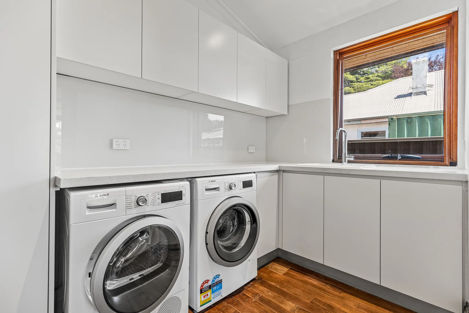 Additional image 17 of 10 Banksia Park Rd, Katoomba NSW 2780