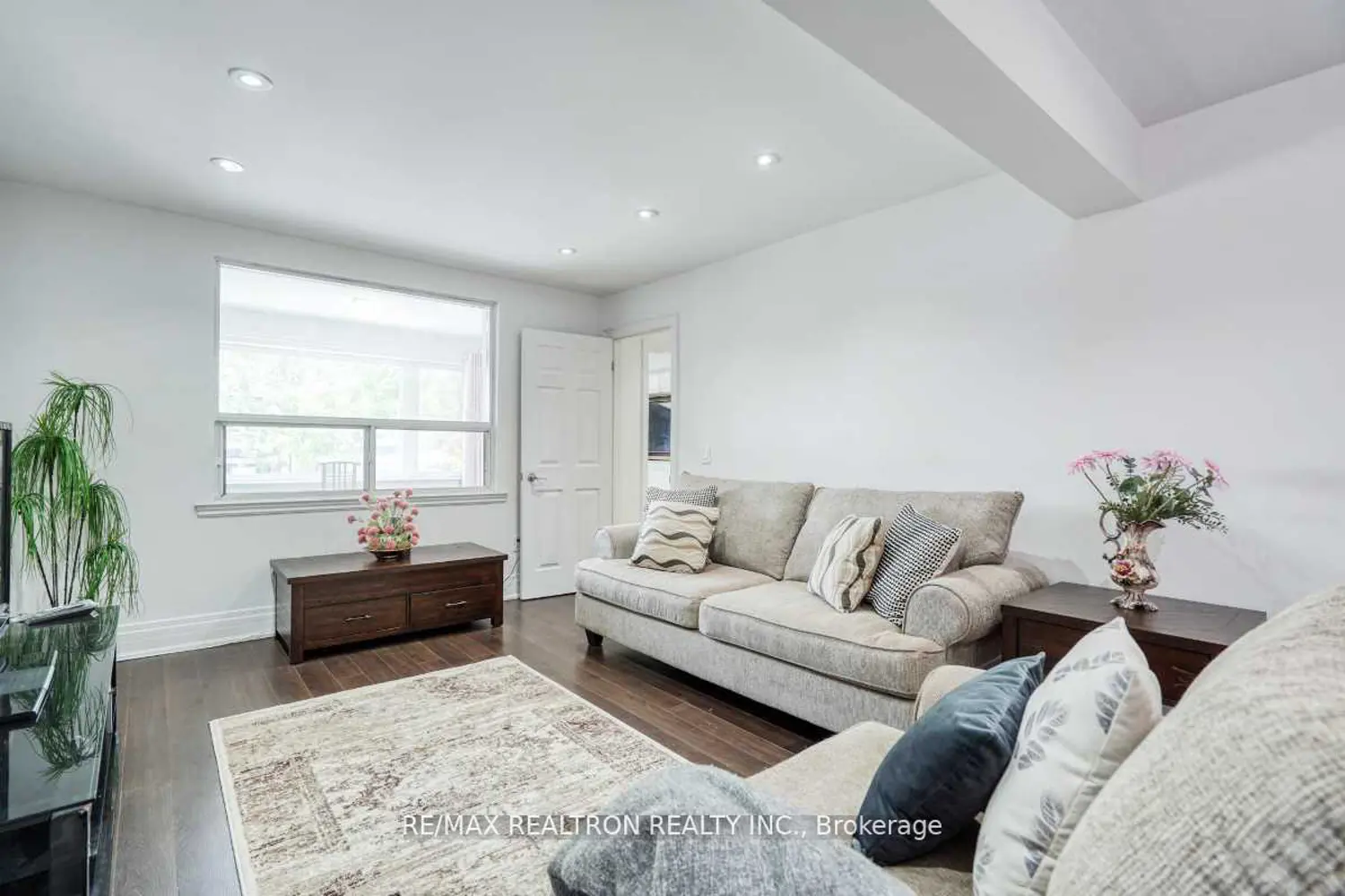 Additional image 4 of 44 Jesmond Avenue