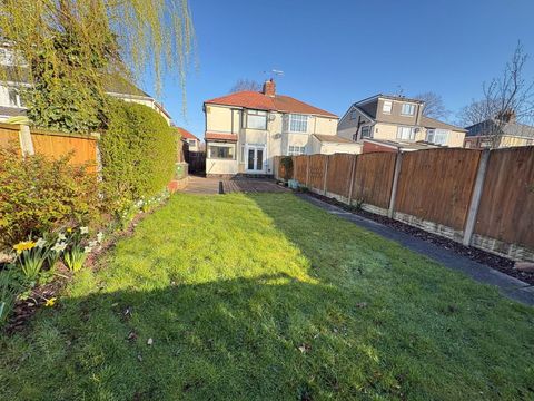 Rosslyn Avenue, Maghull L31