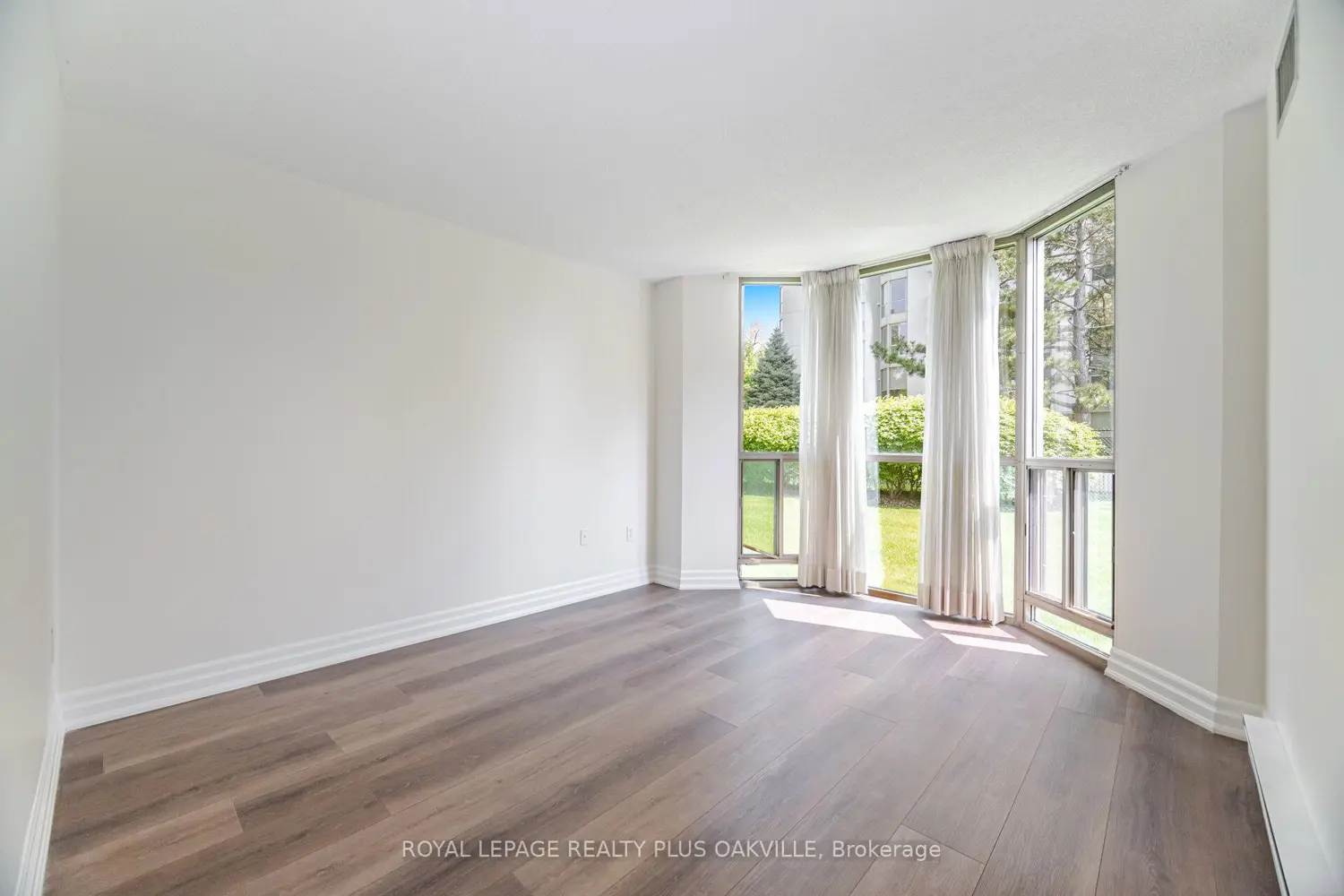 Additional image 10 of 1225 North Shore Boulevard 104