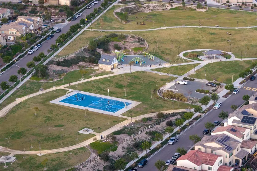 Additional image 105 of 1124 Calle Obsidiana Unit 3, Chula Vista, CA 91913