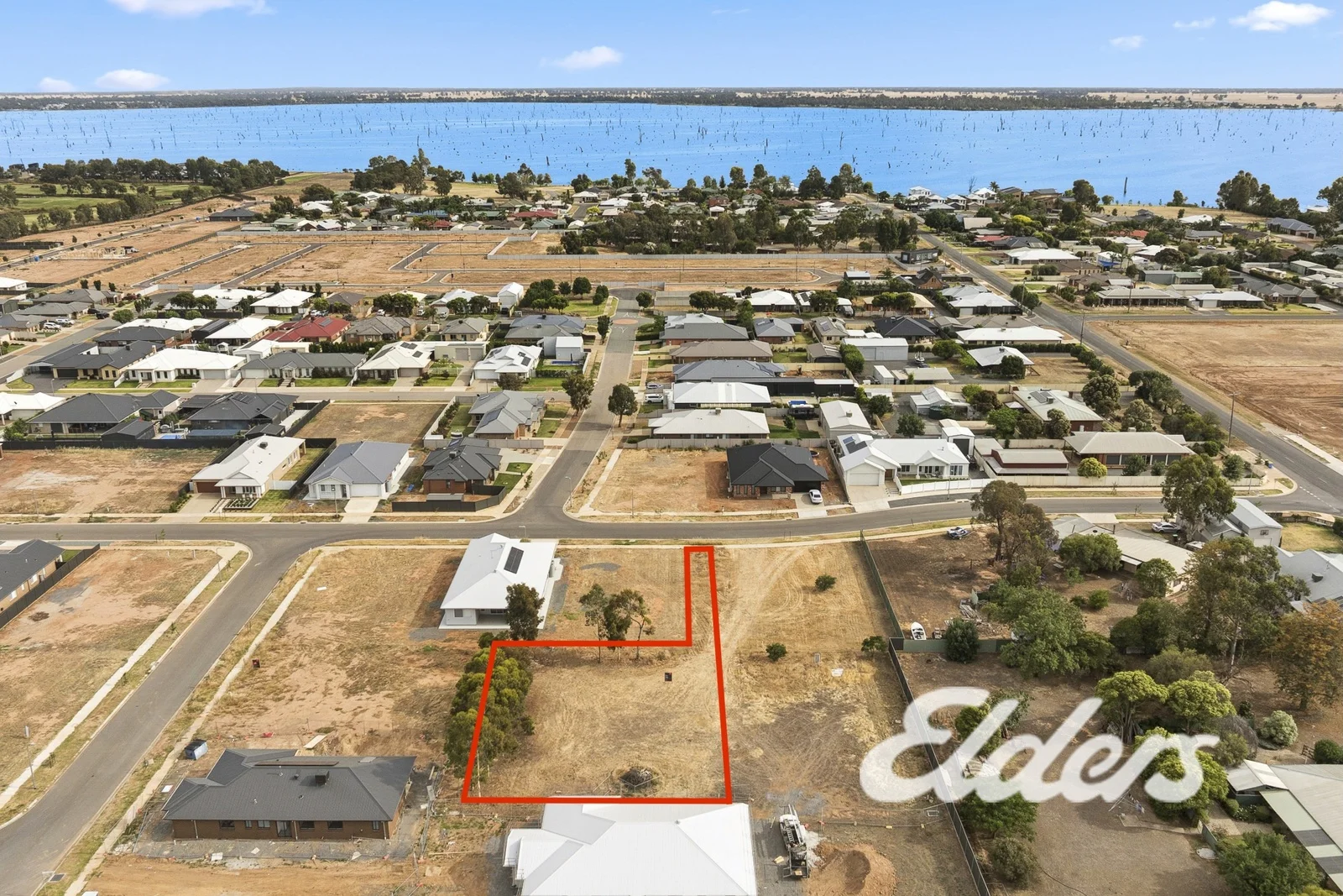 7 Woodlands Drive, Yarrawonga VIC 3730