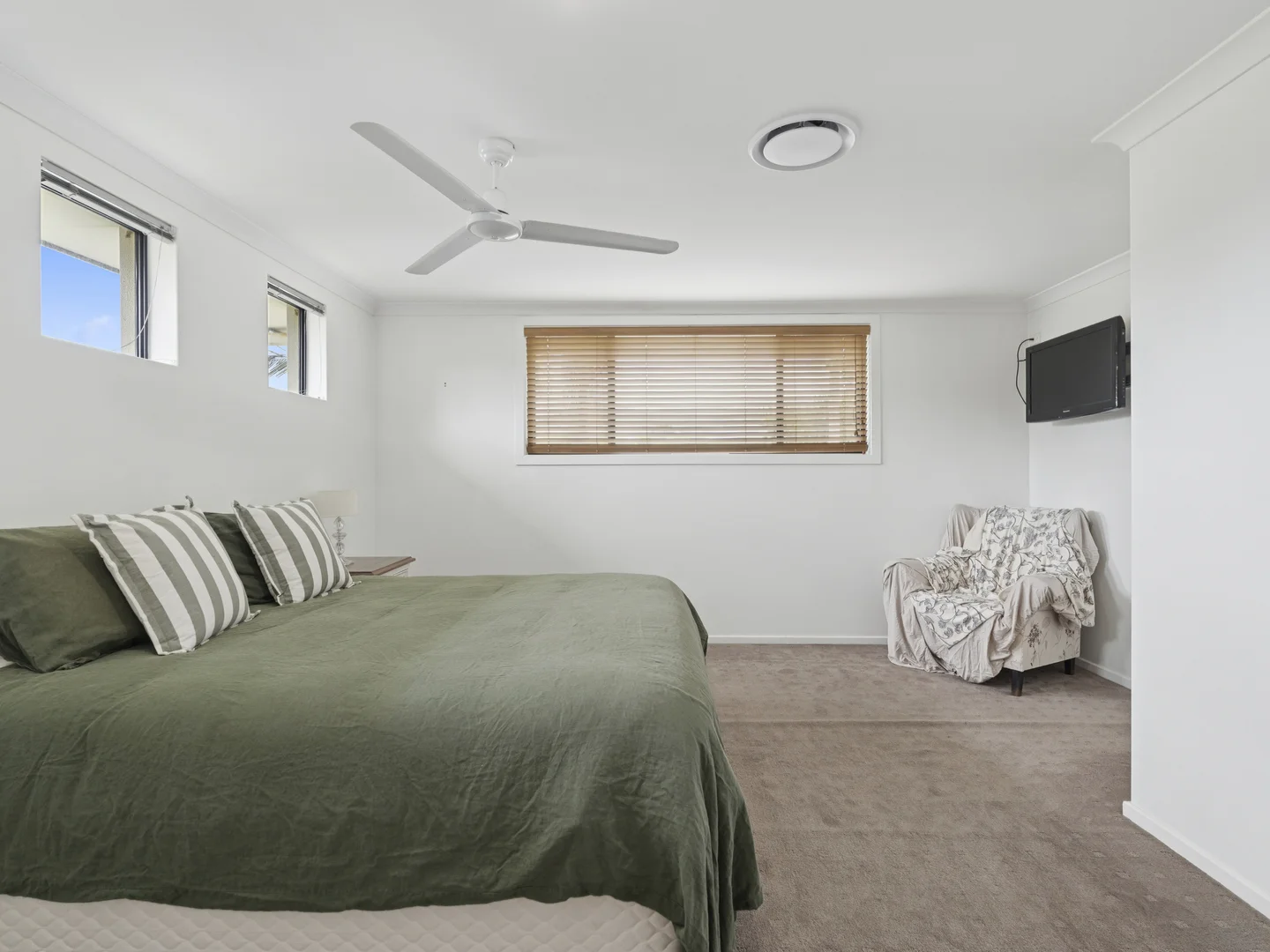 Additional image 10 of 1 Fernleigh Avenue, Korora NSW 2450