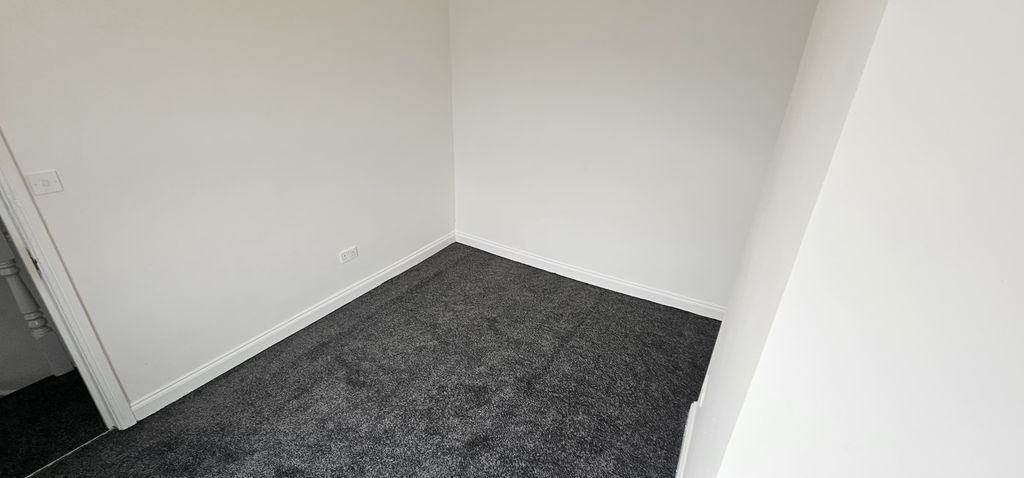 Additional image 5 of 6 bed semi-detached house to rentUnion Street, Luton LU1