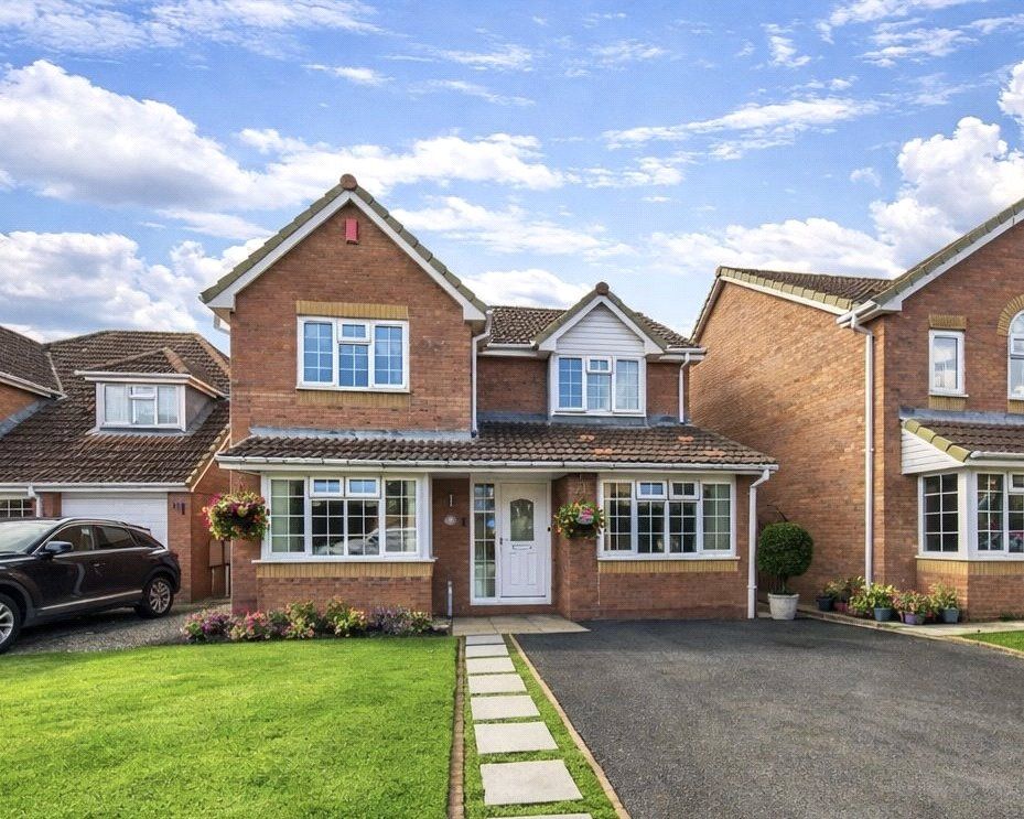 4 bed detached house to rentTrafalgar Close, Muxton, Telford, Shropshire TF2