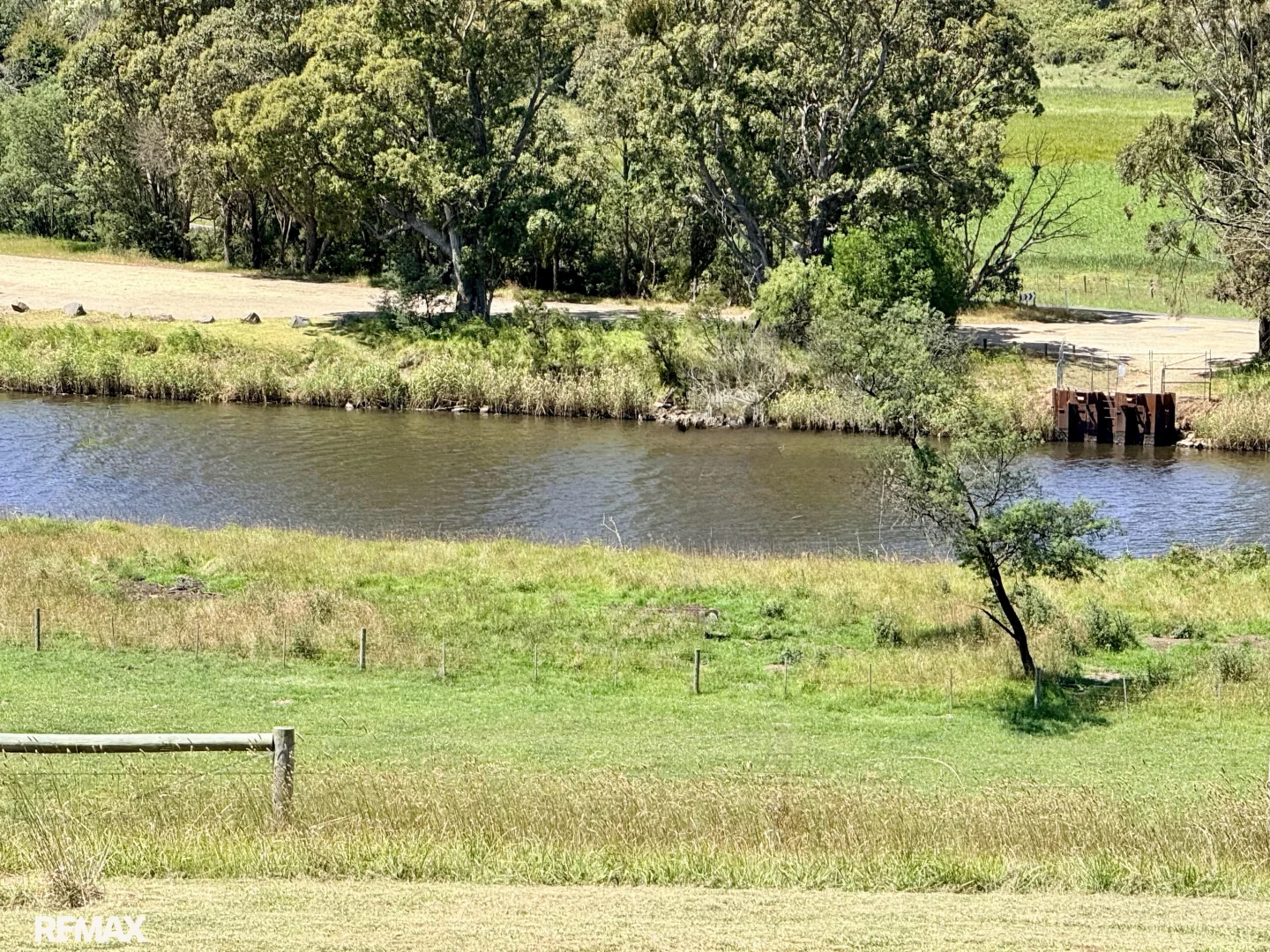 Additional image 2 of 8 Rakali Close, Swan Reach VIC 3903