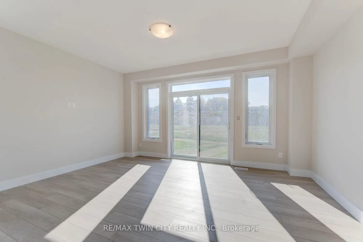 Additional image 4 of 161 Dunnigan Drive