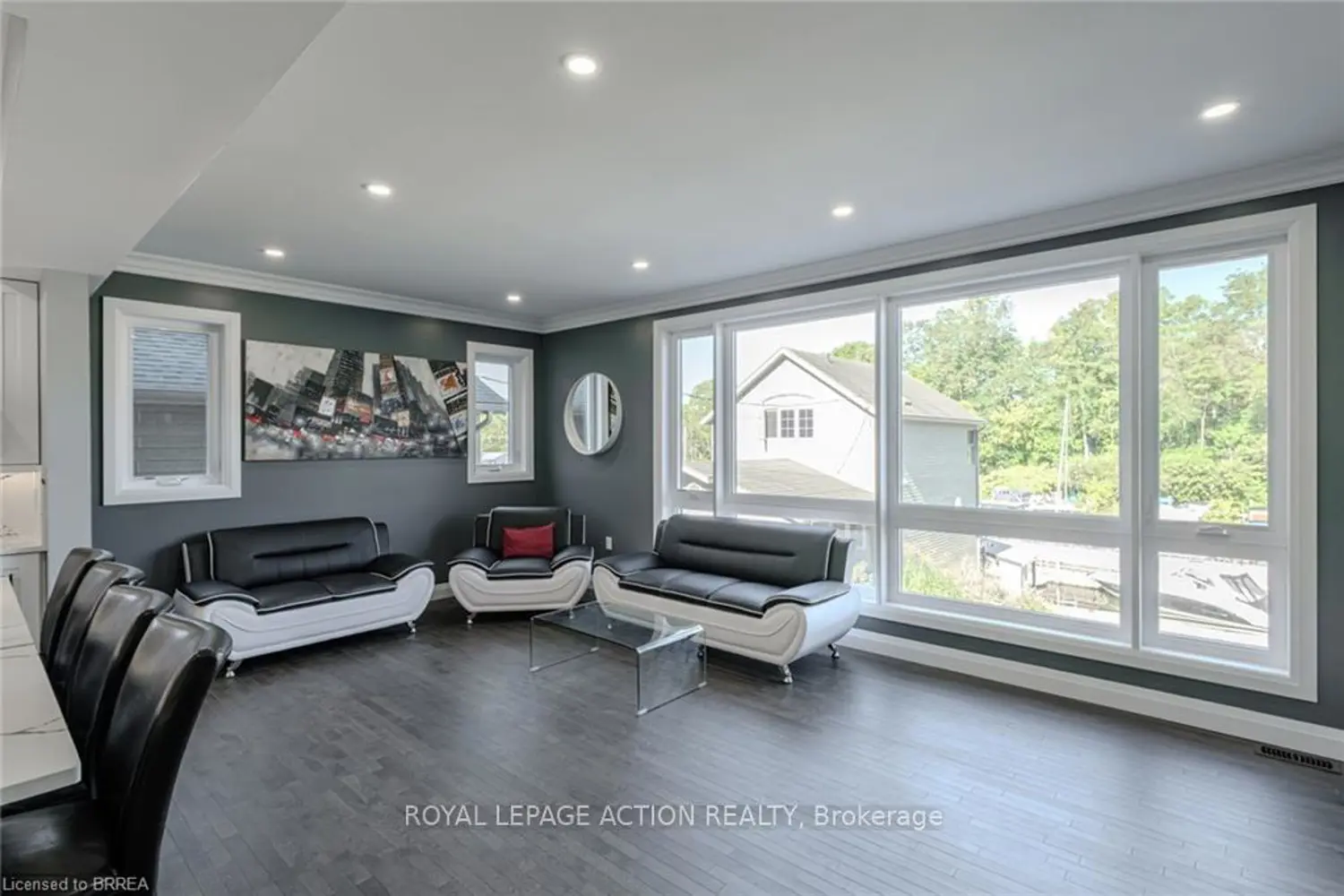 Additional image 4 of 50 Grand Street