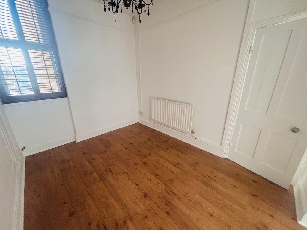 Additional image 5 of 3 bed property to rentCastleland Street, Barry CF63