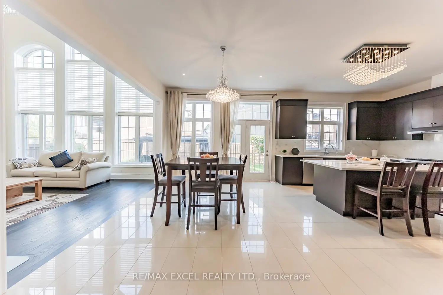 Additional image 16 of 21 Paradise Valley Trail