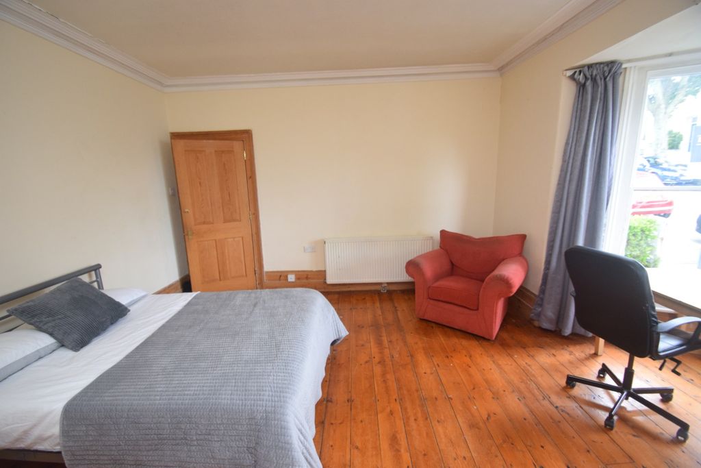 6 bed terraced house to rentTrelawney Road, Falmouth TR11
