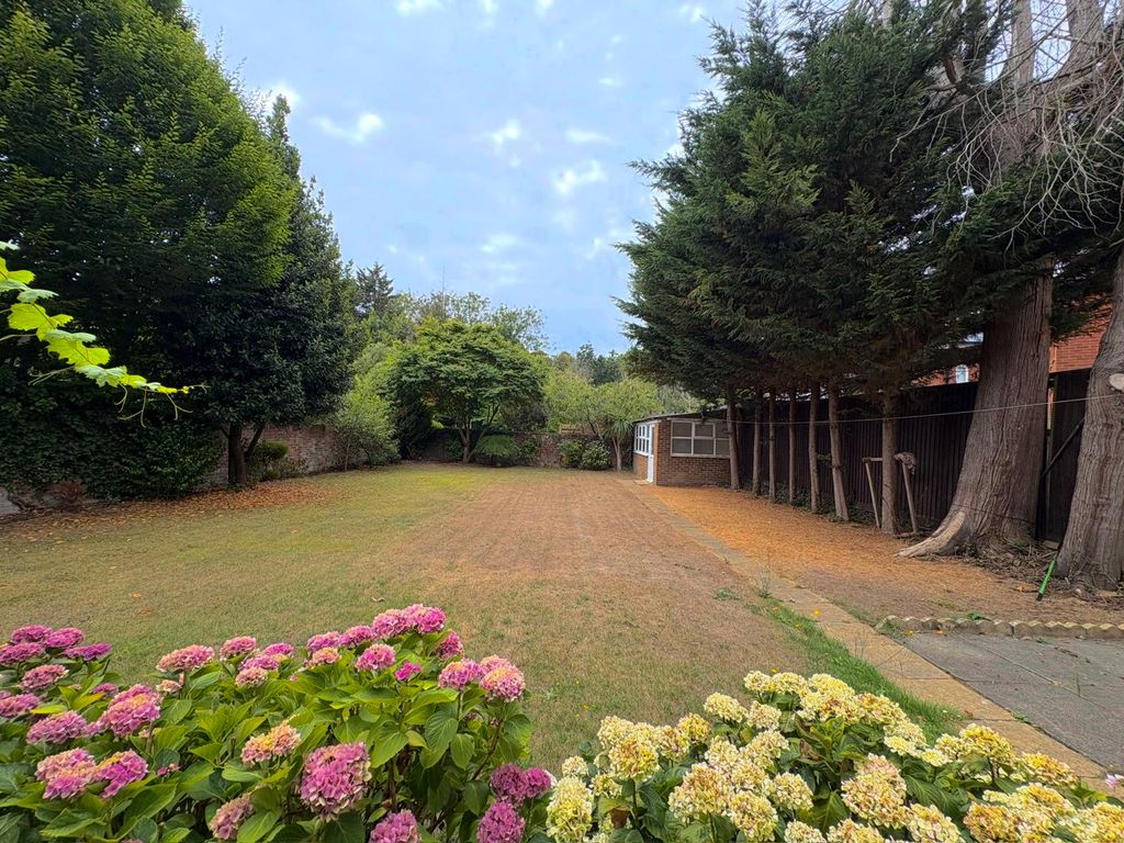 2 bed flat to rentHighfield, Southampton SO17 photo 3
